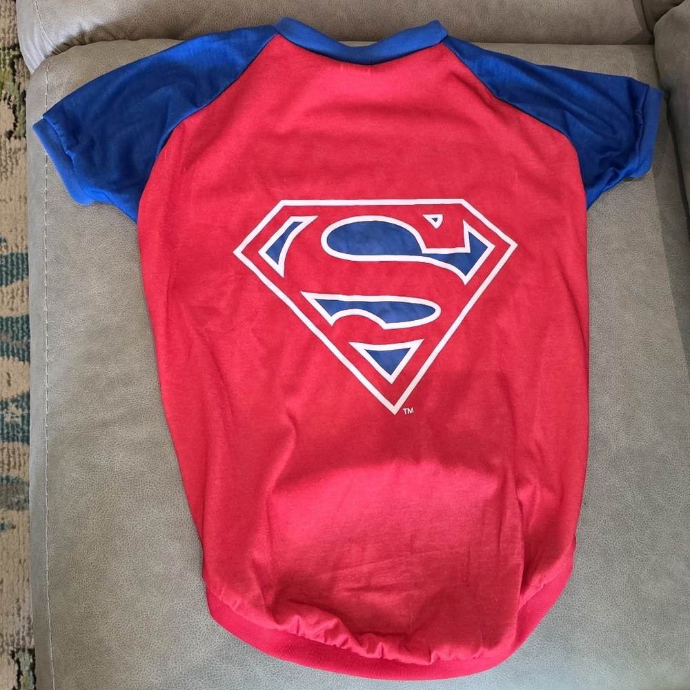 Super Man (Dog) T Shirt XL NWOT